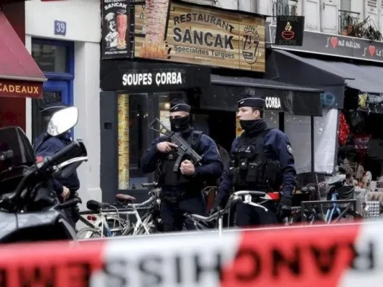 Tiroteo en París: un jubilado abrió fuego en el centro de la ciudad y mató a tres personas