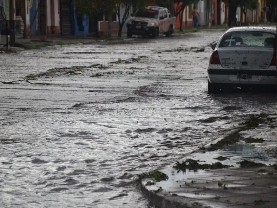 Lluvia y granizo en el Sur Provincial