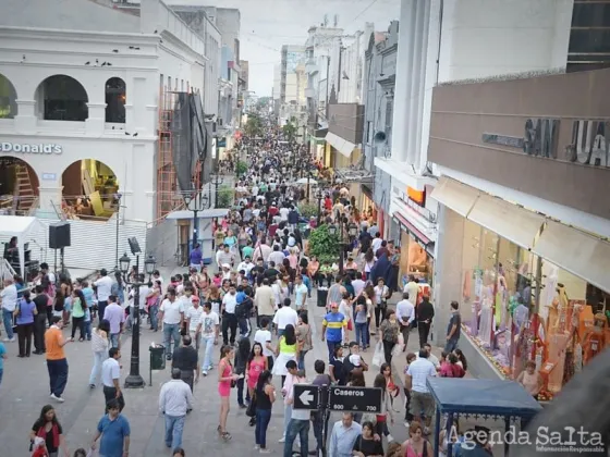 Las ventas navideñas bajaron 1,8% respecto del 2021: precios por las nubes y la copa del mundo como principales causas