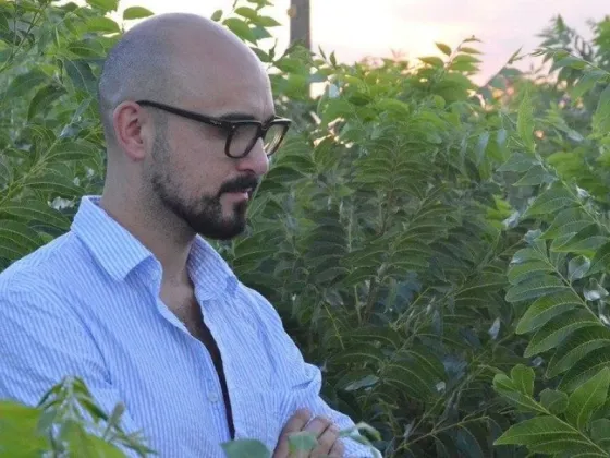 Abel Pintos ahora también es productor rural: cuál es el cultivo poco habitual por el que apuesta en la localidad de Mercedes