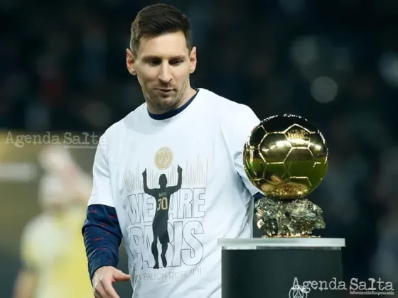 PSG celebró en cancha cuando Lionel Messi ganó su séptimo Balón de Oro (Foto: Reuters)